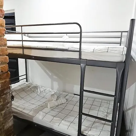 아파트 Wagner's Refuge 1 *
